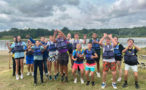 Photo des adolescents de l'accueil jeunes de Contres au bord de l'eau lors d'une activité kayak